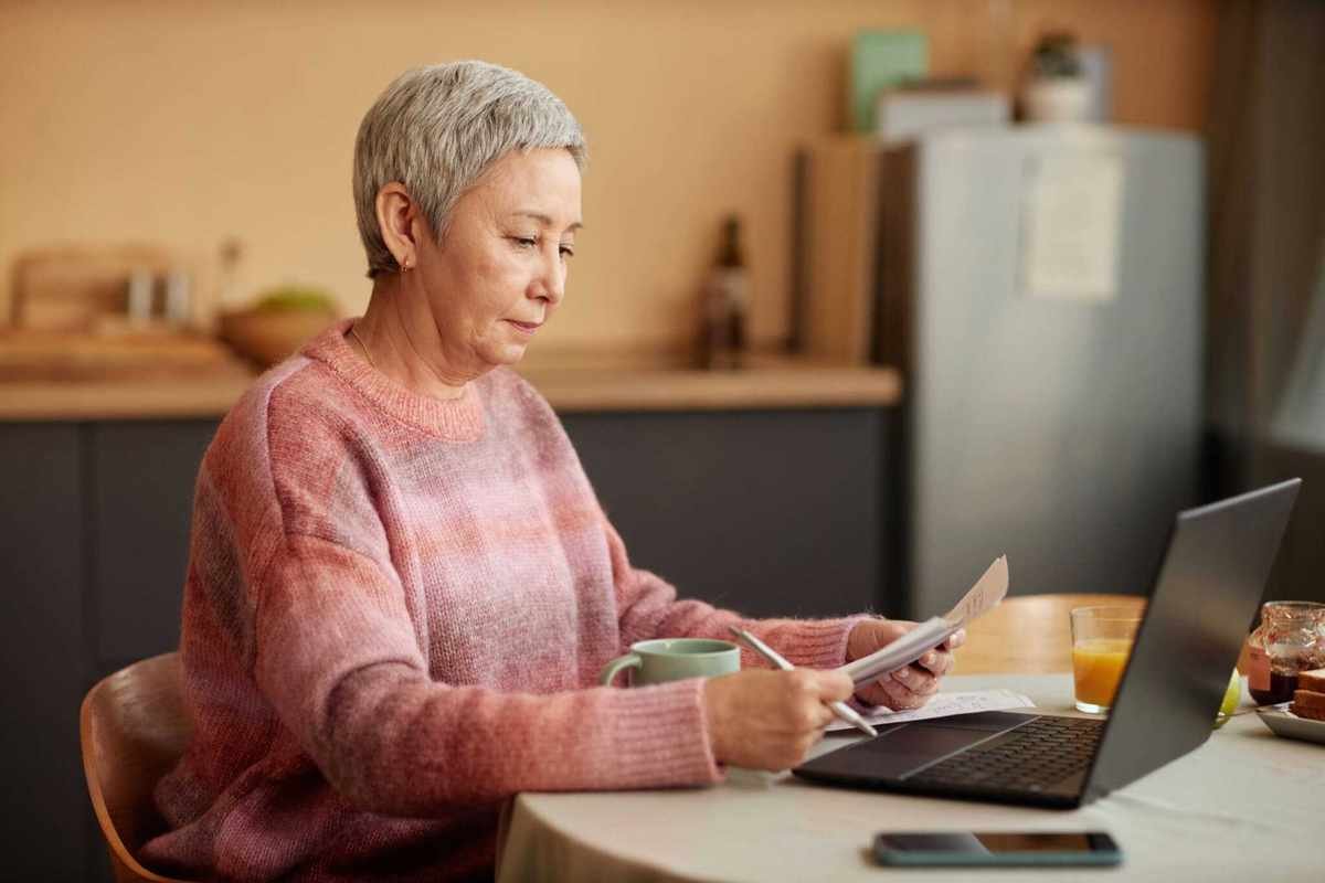 Why Women Face Retirement Challenges and How to Bridge the Gap