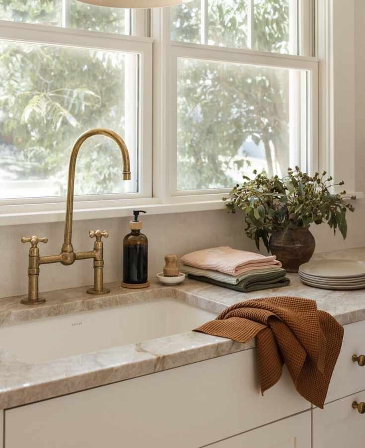 fall home organization clean kitchen