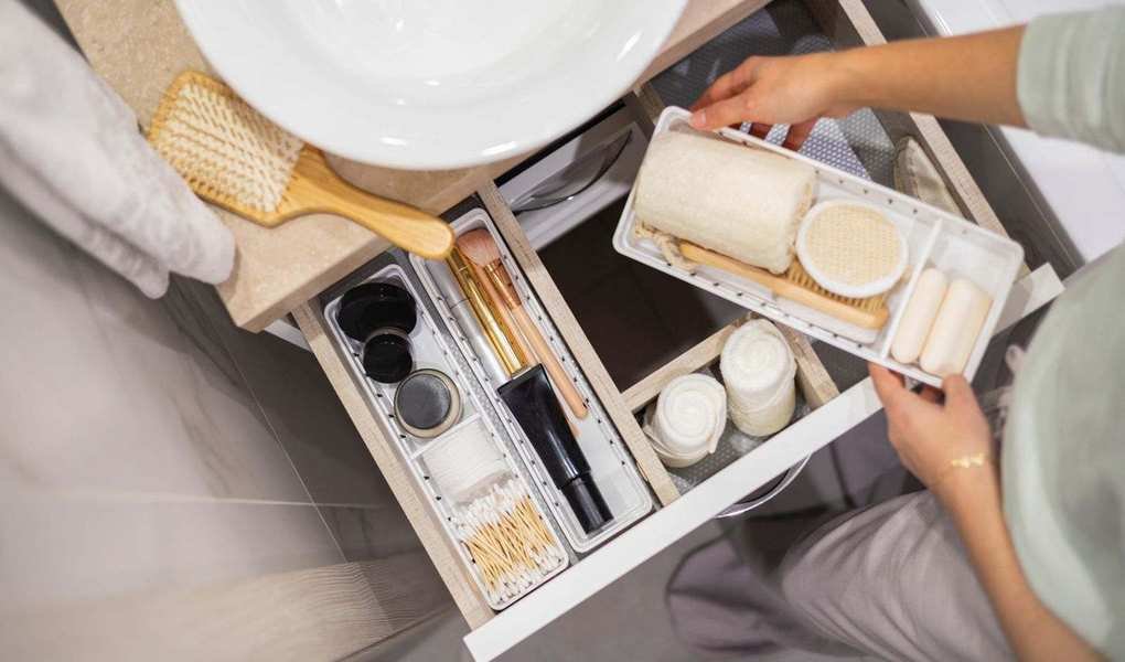 Ruthless Decluttering: 10 Expert Tips for Tackling Doom Piles