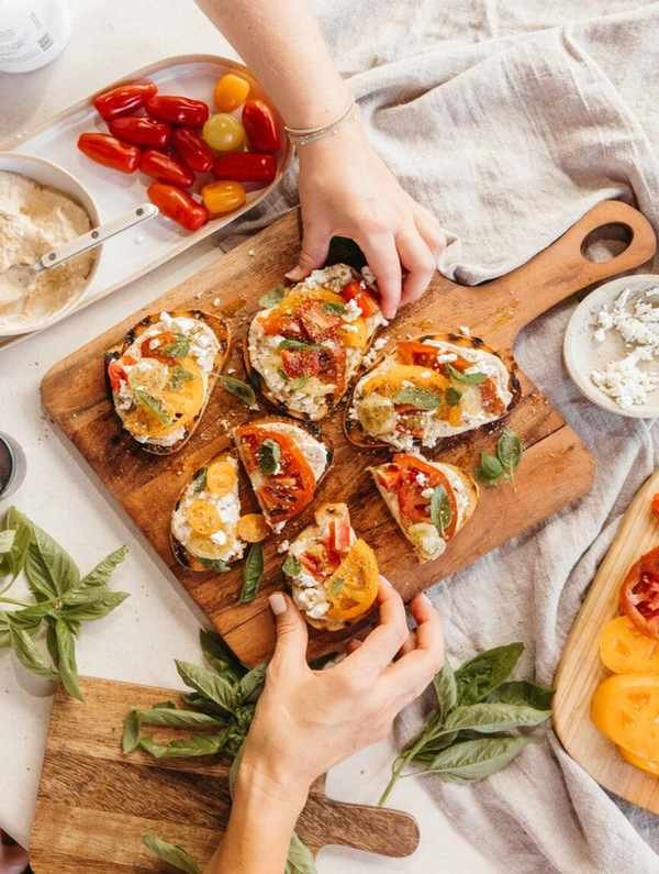 Delicious Hummus Toast with Tomatoes, Feta, and Za'atar for Summer