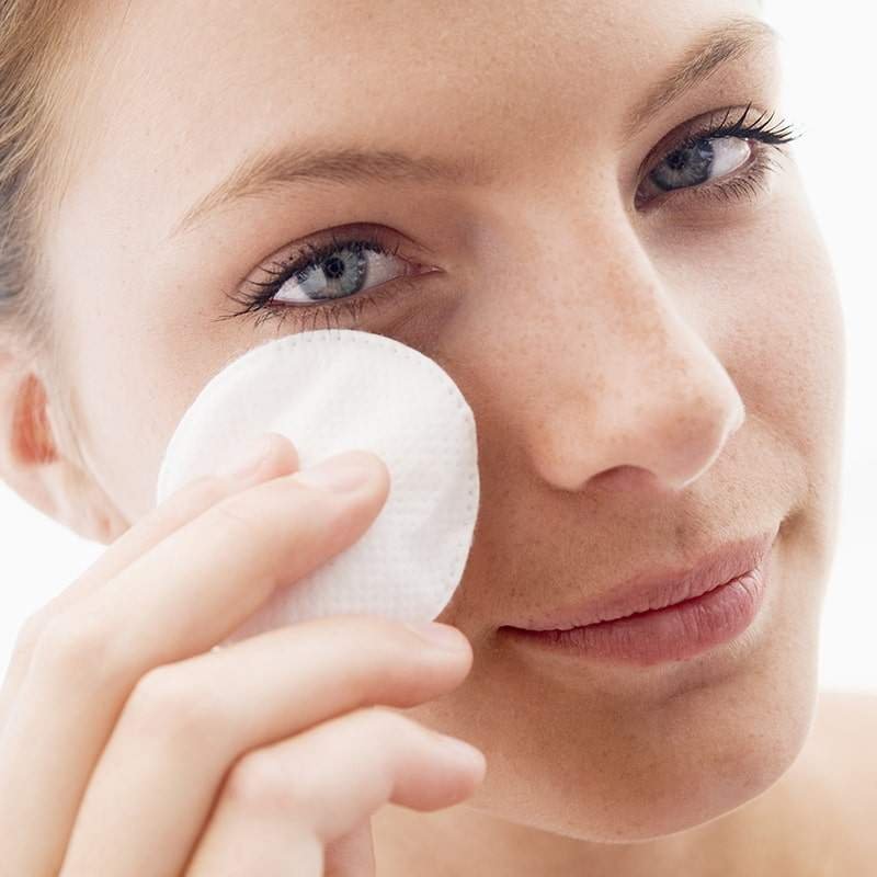Does Makeup Impact Your Skin Health? Here's What You Need to Know