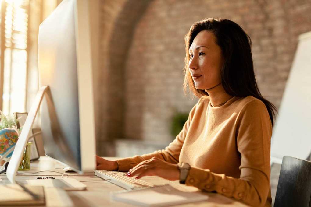 6 Key Questions for Identifying Top Stocks to Invest In Today