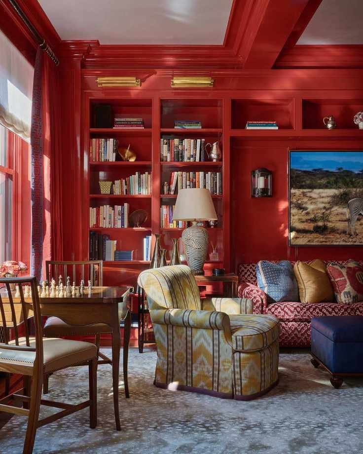 Living room in Benjamin Moore's Ladybug Red