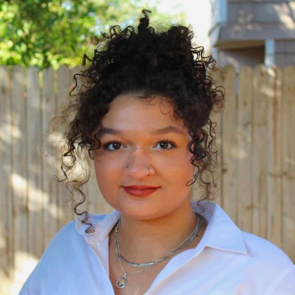 Sydni D'Amico headshot profile for Fast Growing Trees