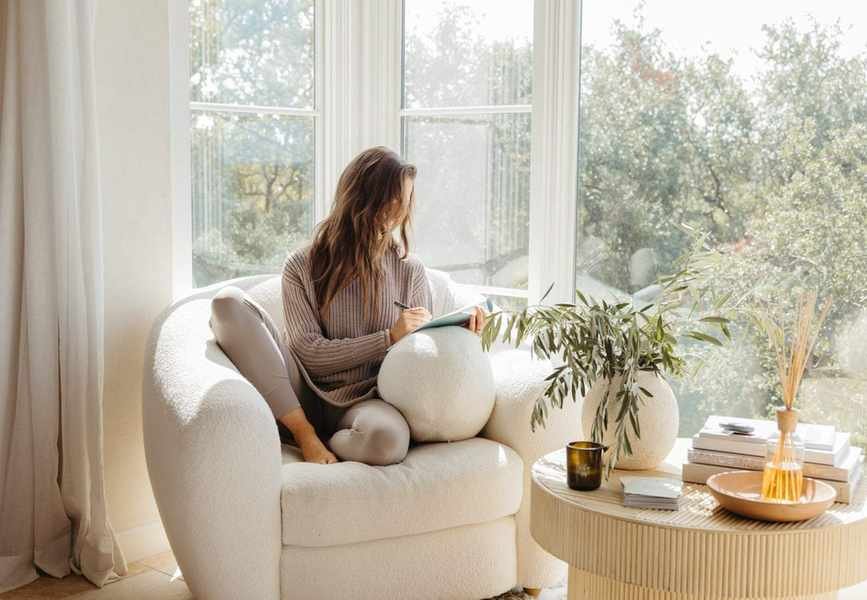 Mastering Summer Hygge: Embrace Cozy Vibes Year-Round