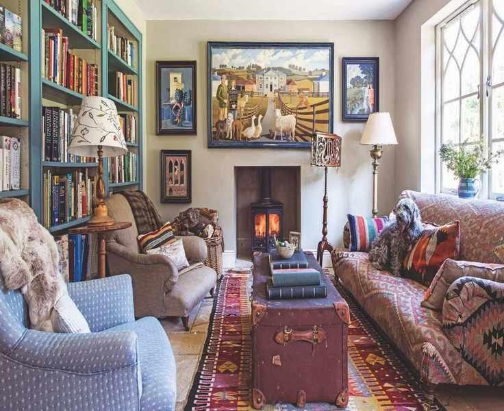 Explore Unmissable Antique Fairs Across the US This May