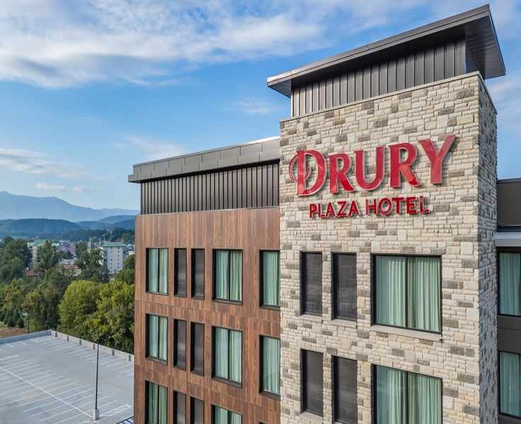 Picking Between Drury Hotels and Its Closest Rivals