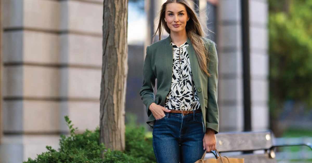 Navigating the Evolving Landscape of Women's Fashion in 2026