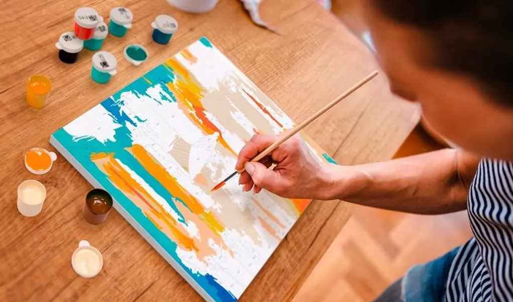 Artistic Expression at Home: What’s Trending in Crafts Right Now