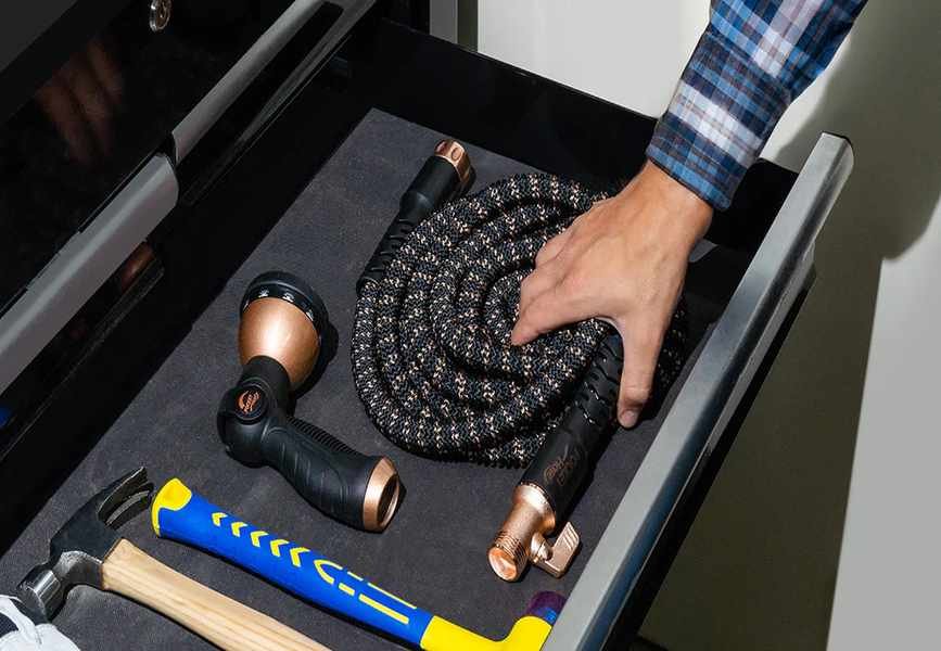 Choosing Between Pocket Hose and Its Key Competitors