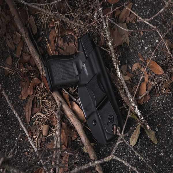 12 Ways to Elevate Your Hunting Game with Vedder Holsters
